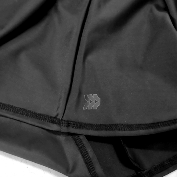 ALL IN MOTION BLACK SWIM BEACH TOP UPF 50+ CHLORINE RESISTANT SIZE M - Picture 4 of 7